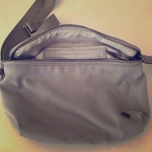 Lululemon Grey Belt/Fanny Cross Bag